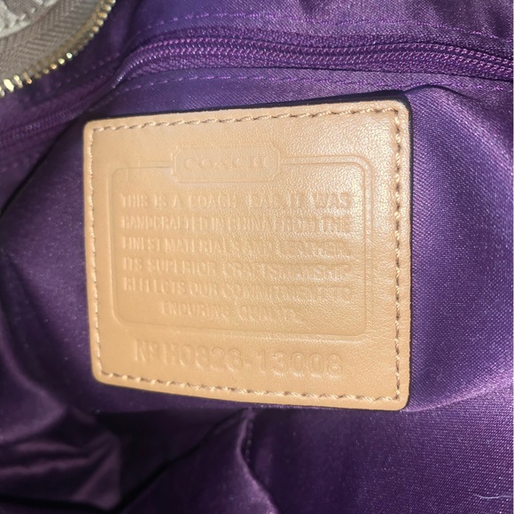 COACH Signature Carly Shoulder Hobo Bag Tan Jacquard - Picture 4 of 4